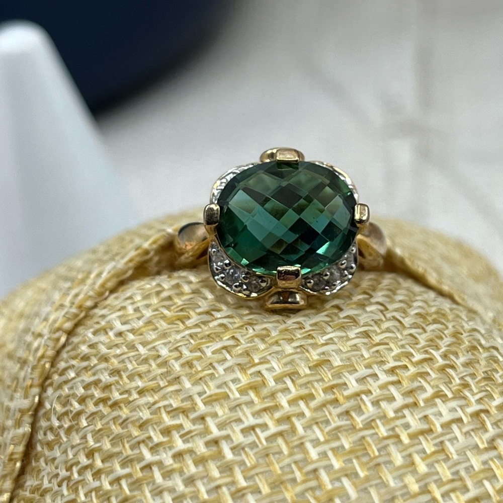 ✨ Vintage 925 Gold Overlay Green Gemstone Ring Size 4.75 - Picture 13 of 17
